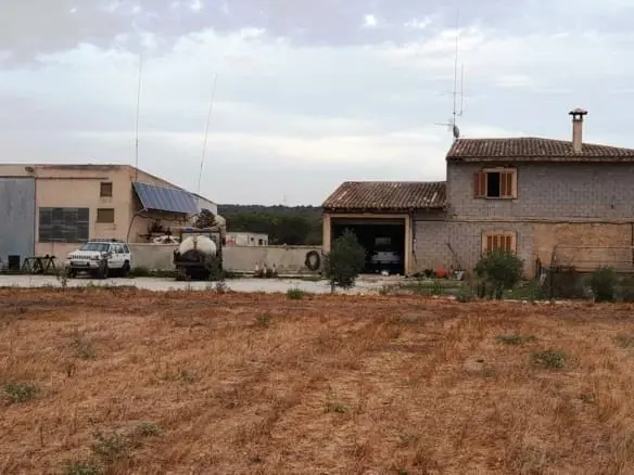 For sale in Costitx Finca S´Hort in Ravellar