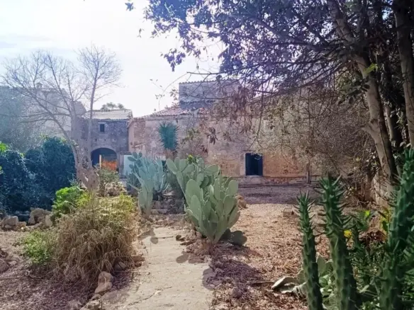 Mallorca hus till salu i Ses Alqueries Mallorca